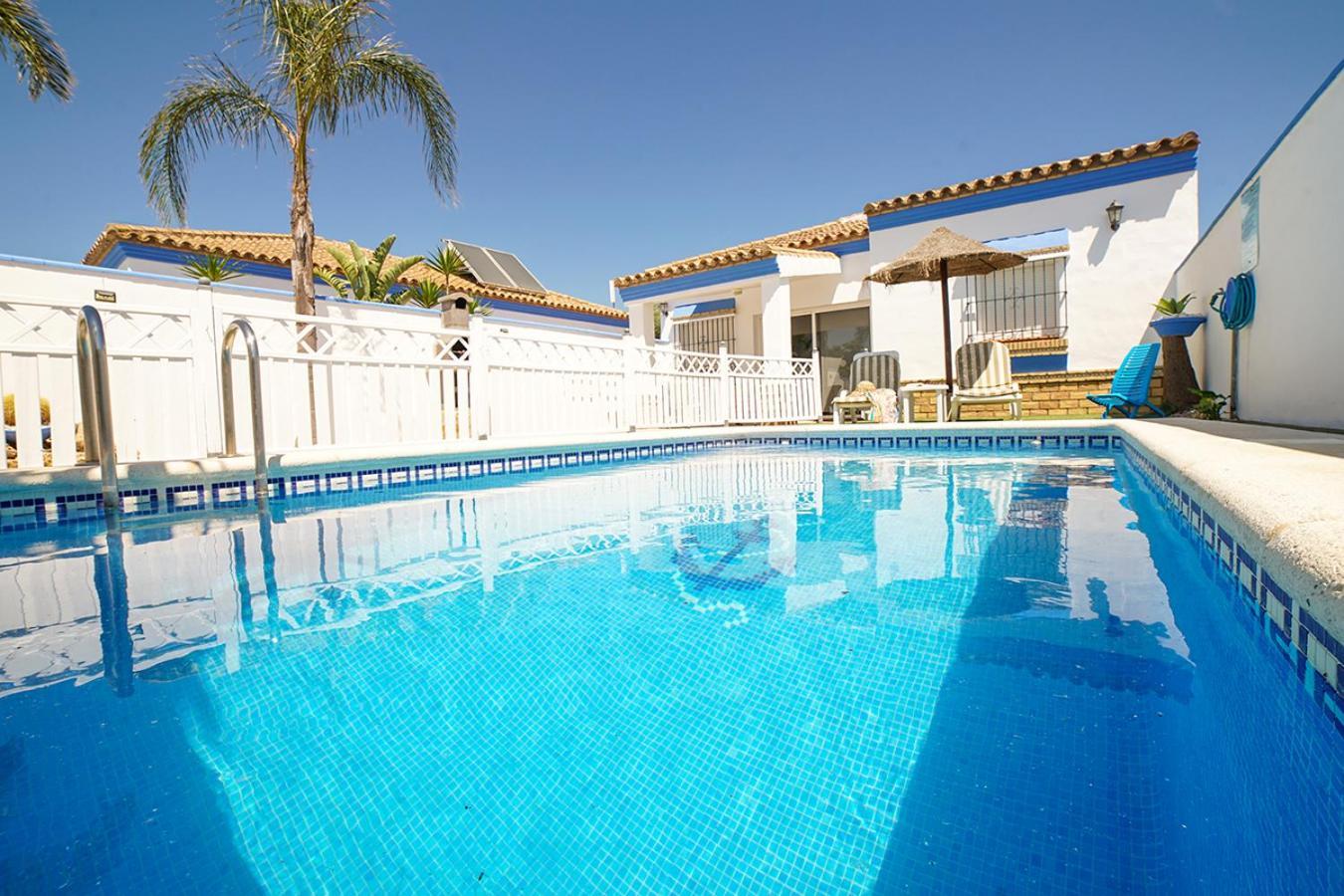 Yuca Con Piscina Privada En Ferienhaus